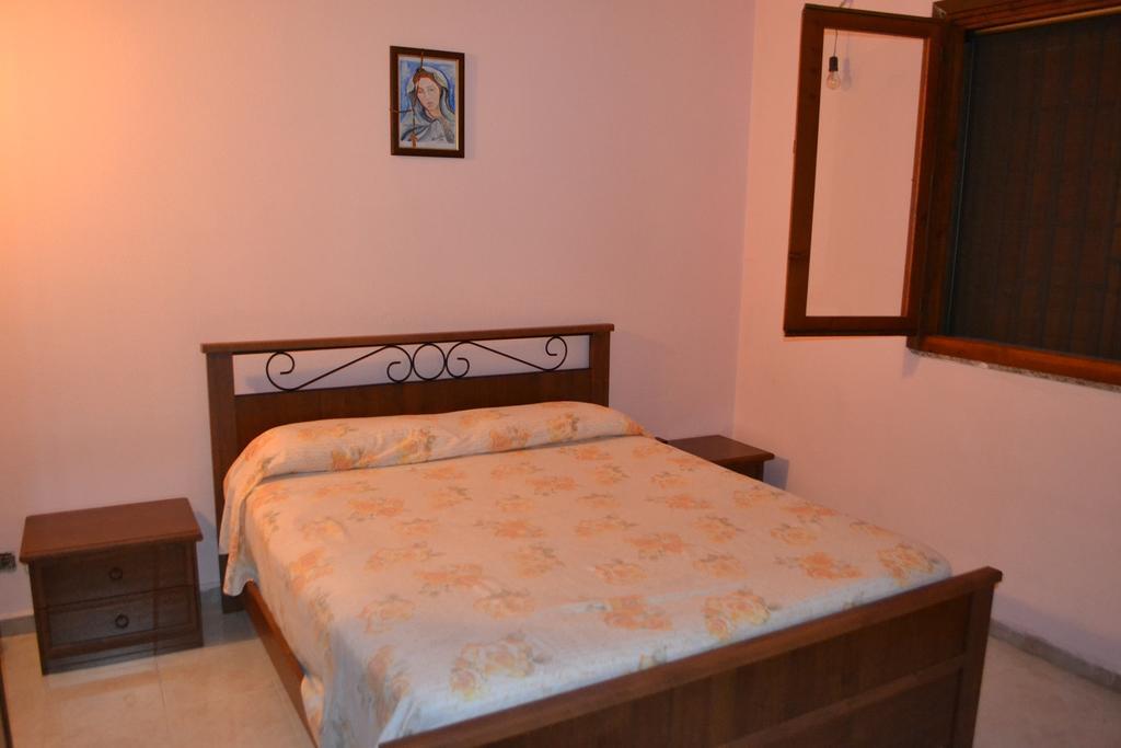 Villa Rosa - Ai Piedi Dell'Etna Brucoli Eksteriør billede