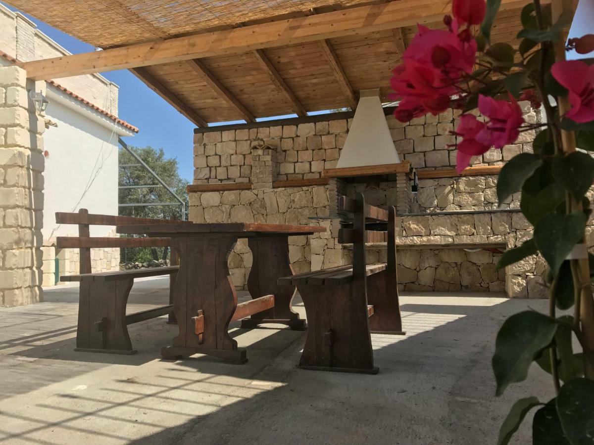 Villa Rosa - Ai Piedi Dell'Etna Brucoli Eksteriør billede