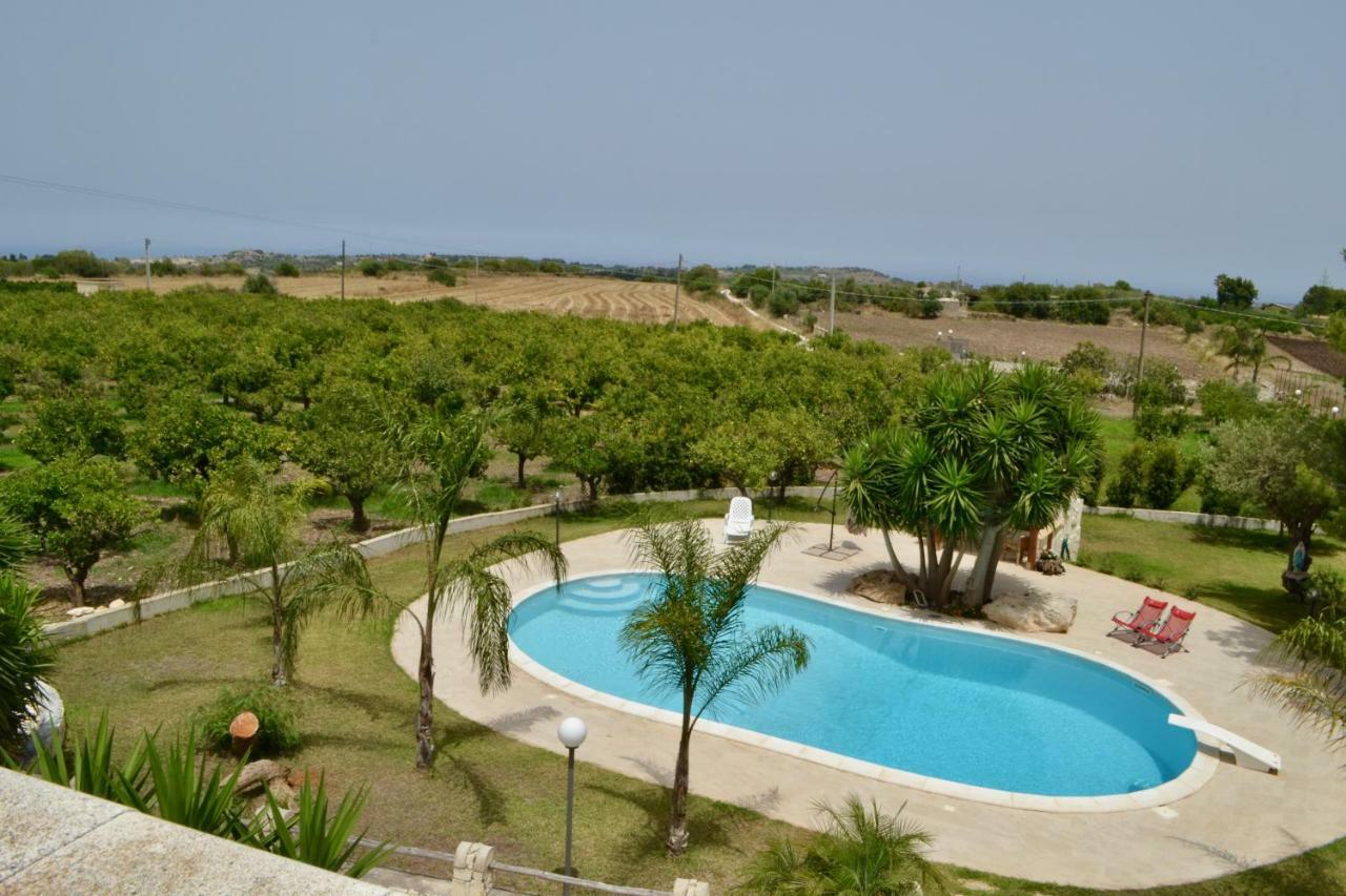Villa Rosa - Ai Piedi Dell'Etna Brucoli Eksteriør billede
